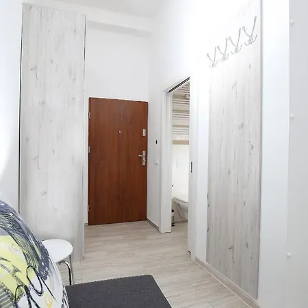 Apartment 100-sio Kamienica
