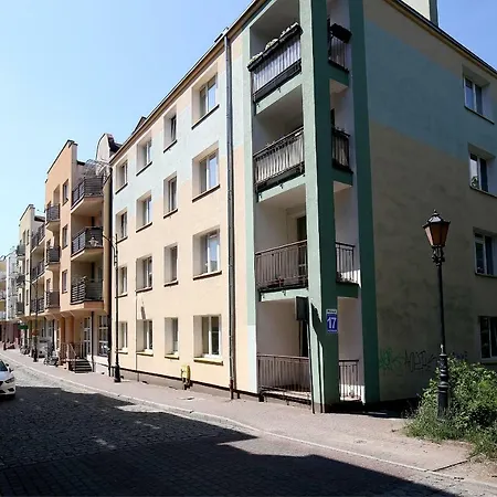 Apartment 100-sio Kamienica
