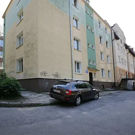 100-sio Kamienica Apartment *
