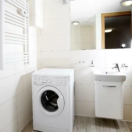 Apartment 100-sio Kamienica